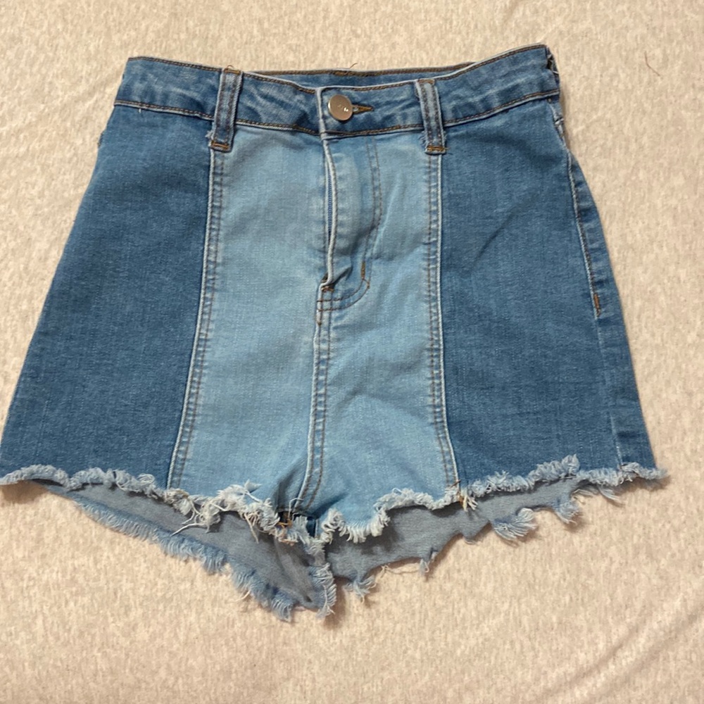 stretchy jean shorts